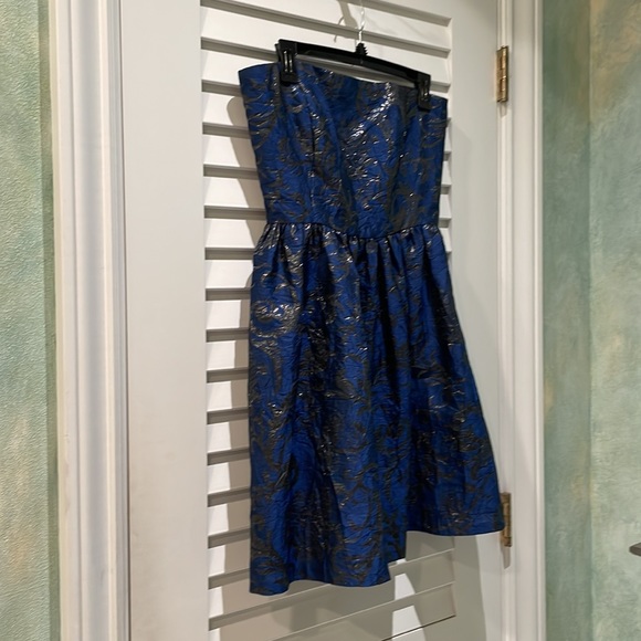 mecessary objects BEAUTIFUL strapless PARTY DRESS w/ DEEP BLUE/SILVER sz. MEDIUM - Picture 2 of 7